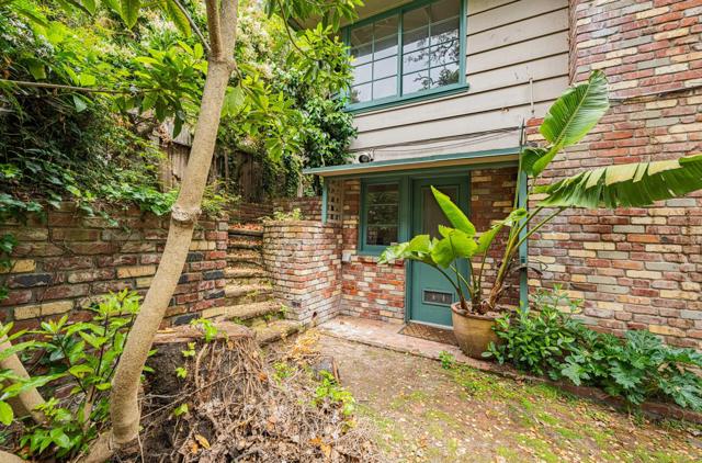0 8th Ave & Forest Rd, Carmel CA: https://media.crmls.org/mediaz/4d8f1c7d-b081-452b-9825-e7225b2b11b7.jpg