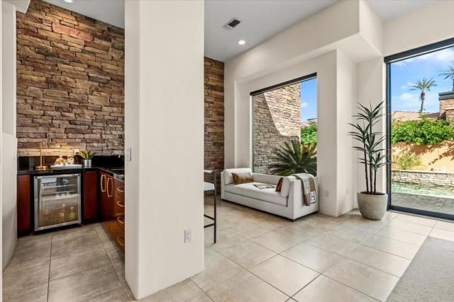 Image 21 of 43 For 50380 Via Serenidad