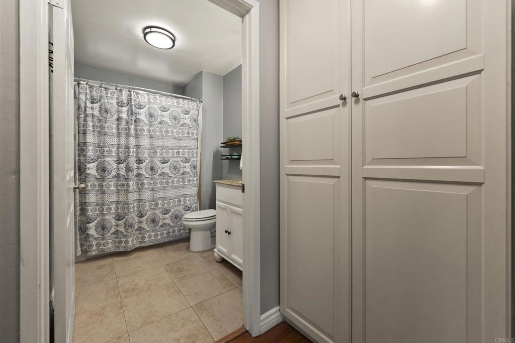 9528 Carroll Canyon Rd - photo 5