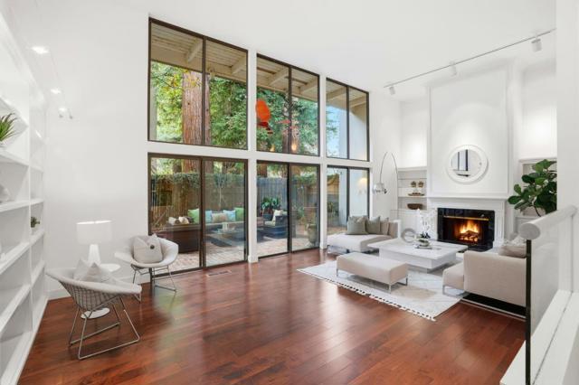 1621 Stone Pine Lane, Menlo Park CA: https://media.crmls.org/mediaz/4d905f1d-050d-47d3-8b64-e00d57ef7d53.jpg