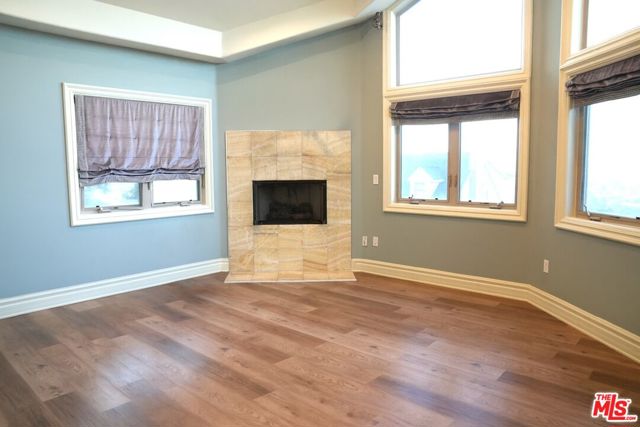 4212 Don Alanis Place, Los Angeles CA: https://media.crmls.org/mediaz/4d90e97c-256f-4c60-97dc-4640f54fc573.jpg