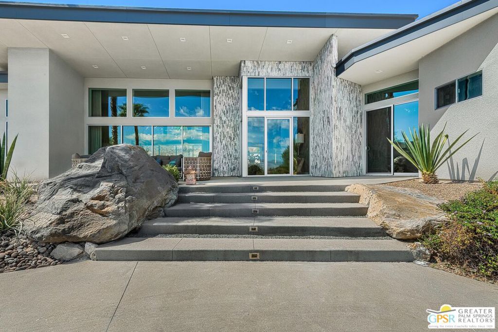 MLS #25596207PS image #2