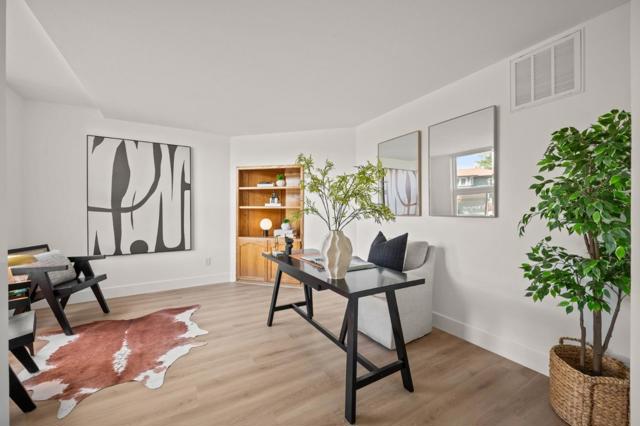 6607 Arlington Drive, Pleasanton CA: https://media.crmls.org/mediaz/4d910e21-bcfb-4318-9900-b65d7ee31266.jpg