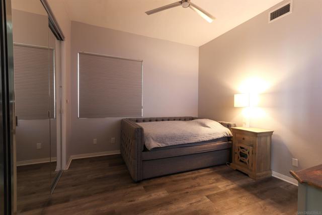 994 N Big Sky Lane, Orange CA: https://media.crmls.org/mediaz/4d924e8c-0ed1-4279-a3cf-5395d123c210.jpg