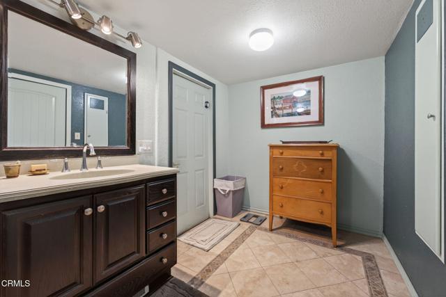 Detail Gallery Image 23 of 42 For 939 Laurel Rd, Santa Paula,  CA 93060 - 3 Beds | 3 Baths