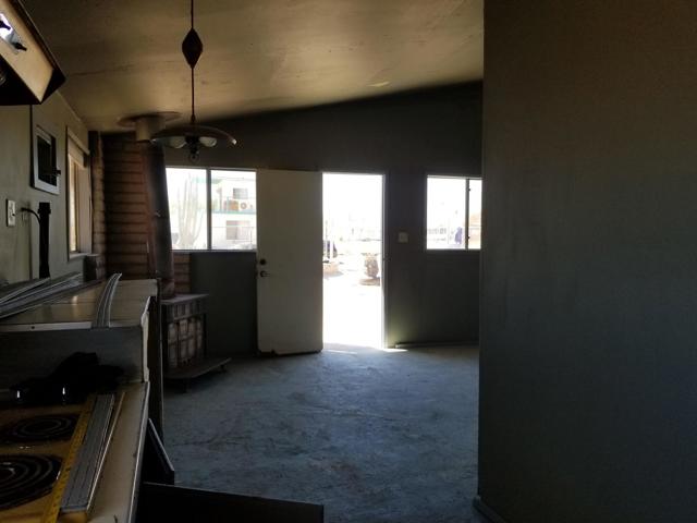 Image 18 of 27 For 9548 Avenue D