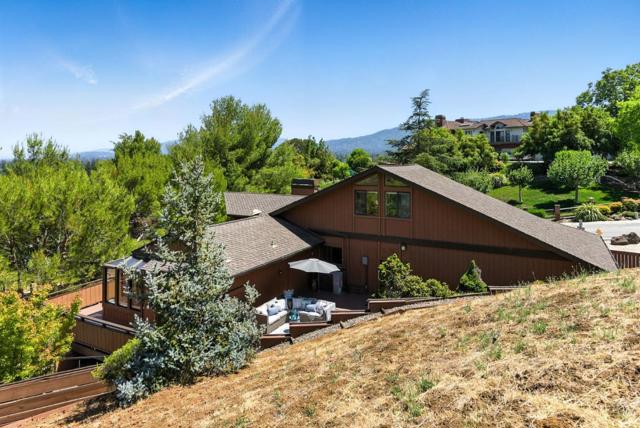 12391 Farr Ranch Court, Saratoga CA: https://media.crmls.org/mediaz/4d94d302-3e37-4c95-9f6a-a09855242e75.jpg