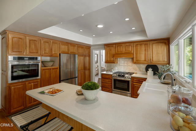 Detail Gallery Image 9 of 43 For 3033 Hopeton Rd, La Crescenta,  CA 91214 - 3 Beds | 2 Baths