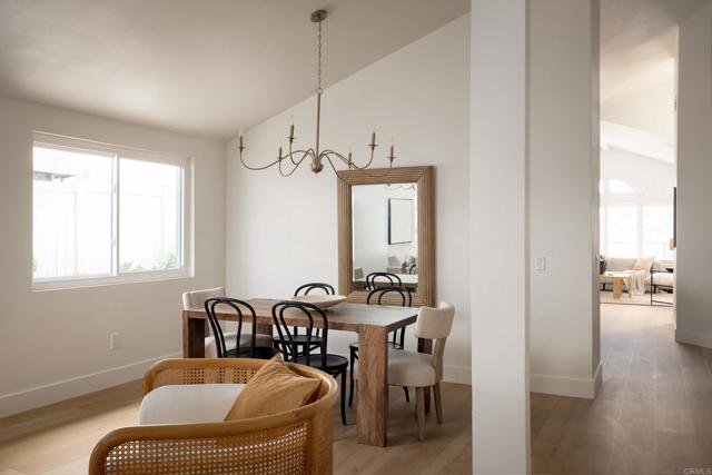 Detail Gallery Image 15 of 39 For 324 Avenida De Las Rosas, Encinitas,  CA 92024 - 4 Beds | 2/1 Baths