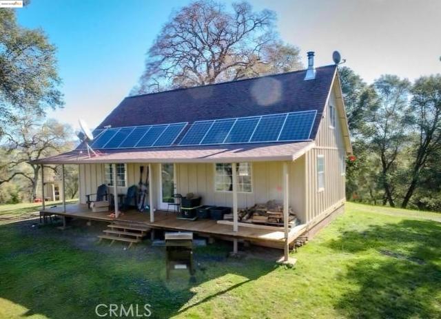 16551 Wards Ferry Rd, Sonora CA: https://media.crmls.org/mediaz/4d96298d-bb2b-4573-b86a-ac271414f352.jpg