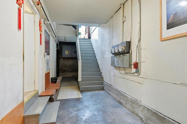 21182122 Mason Street, San Francisco CA: https://media.crmls.org/mediaz/4d964815-af80-424a-85d9-f19b29e03794.jpg