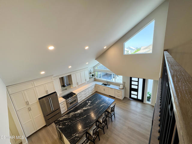 29831 White Otter Lane, Laguna Niguel CA: https://media.crmls.org/mediaz/4d966bfa-467e-4203-bf89-06bd559bf736.jpg
