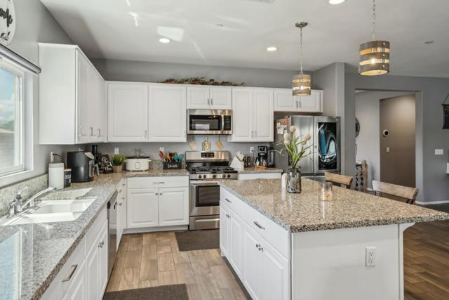 42912 Gazapo Court, Indio CA: https://media.crmls.org/mediaz/4d96f4f9-4eab-42fa-9565-f21f4875f679.jpg