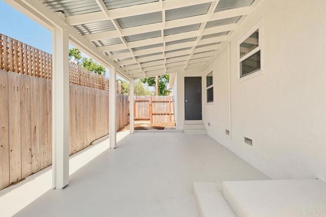 1713 Stewart Street, Oceanside CA: https://media.crmls.org/mediaz/4d979088-9b82-4d05-8456-6d305acde66a.jpg