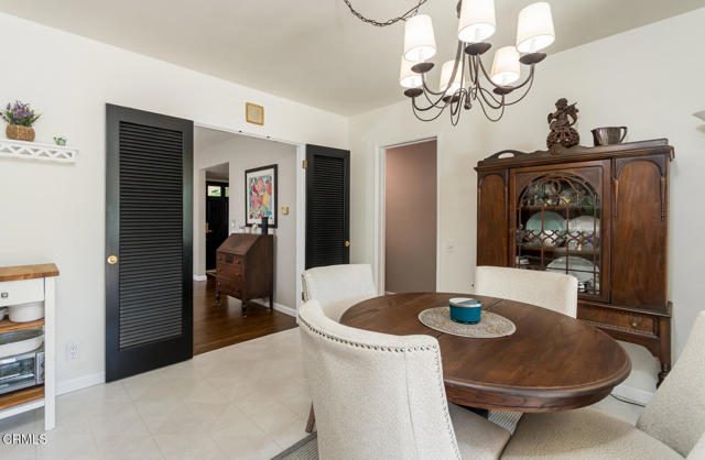 4841 Hill Street, La Canada Flintridge CA: https://media.crmls.org/mediaz/4d97cd1c-4ac3-4ae8-a92d-fc9d60324590.jpg