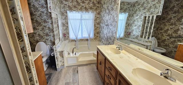 556 Millpond Drive, San Jose CA: https://media.crmls.org/mediaz/4d9a67eb-27a4-4abc-995b-5def17df44cd.jpg