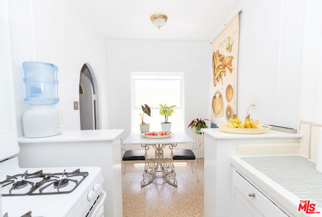 2041 N Vermont Avenue, Los Angeles CA: https://media.crmls.org/mediaz/4d9acf93-090c-4203-b0a0-d4a221527327.jpg