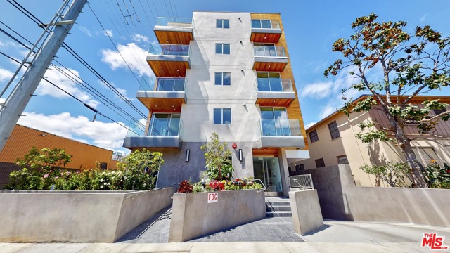 FOR RENT Glenville Drive Apartment Los Angeles Residential Lease