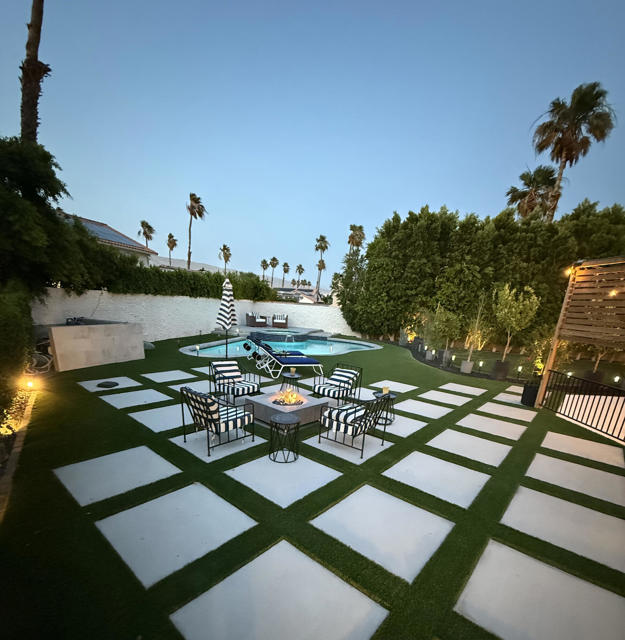 68716 Avenida Diosa, Cathedral City CA: https://media.crmls.org/mediaz/4d9cd8ff-1182-4eb3-aa7e-856798339523.jpg