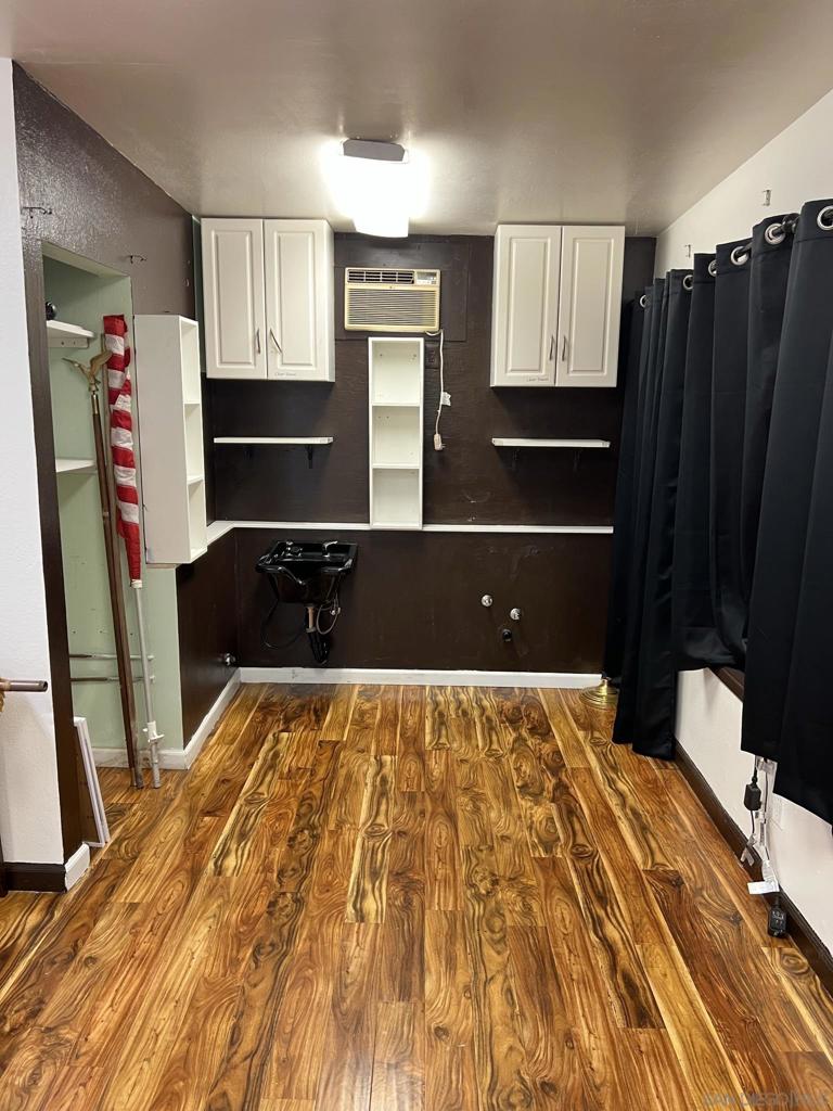 MLS #250045036SD image #8