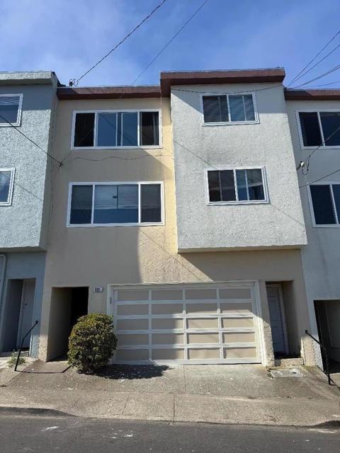 891 Bellevue Avenue, Daly City CA: https://media.crmls.org/mediaz/4d9eeb00-3c83-48dd-9bef-2583ac1297c9.jpg