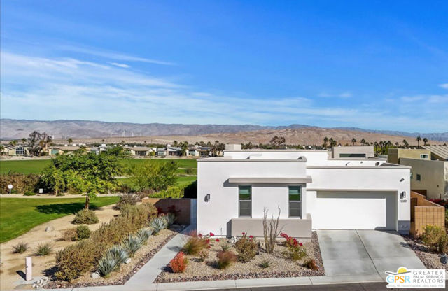 1280 Celadon Street, Palm Springs CA: https://media.crmls.org/mediaz/4d9fc89a-962a-4c5c-835e-594bfe8e16e3.jpg