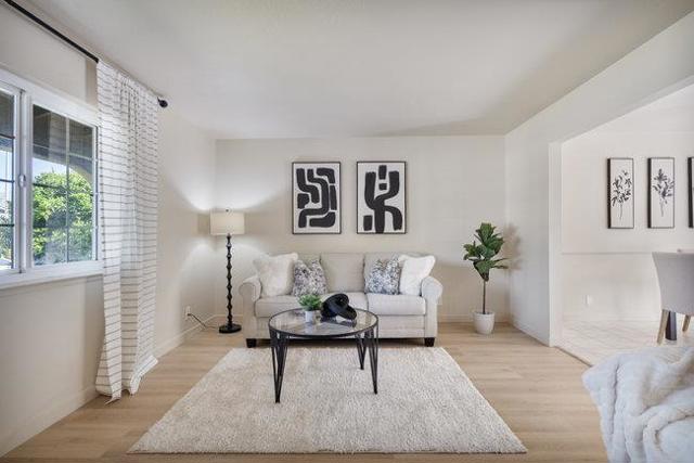 1272 Glacier Drive, Milpitas CA: https://media.crmls.org/mediaz/4da05491-55ae-4f8b-a14e-e10374bf615a.jpg