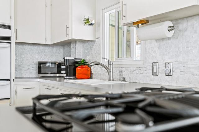 1555 Merrill Street, Santa Cruz CA: https://media.crmls.org/mediaz/4da0be45-6030-4a62-bad8-d40852207ac1.jpg