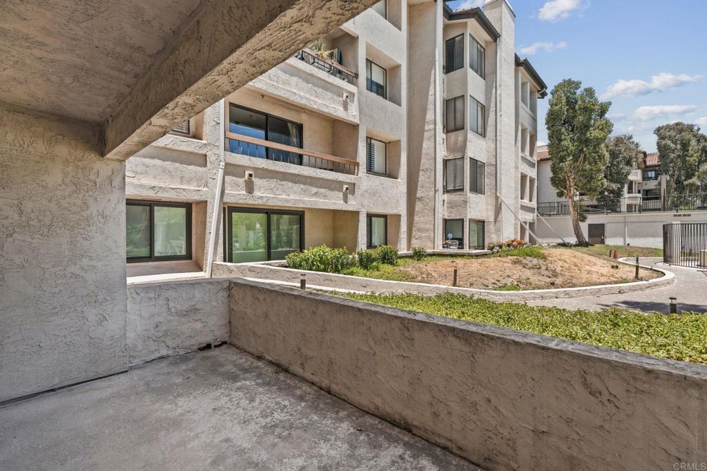 5705 Friars Road - photo 15