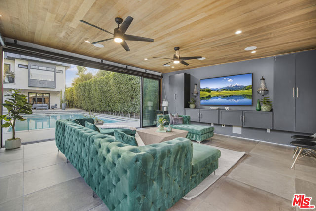 5304 Louise Avenue, Encino CA: https://media.crmls.org/mediaz/4da0fb94-7e93-4ad6-8f23-ea53027ec89d.jpg