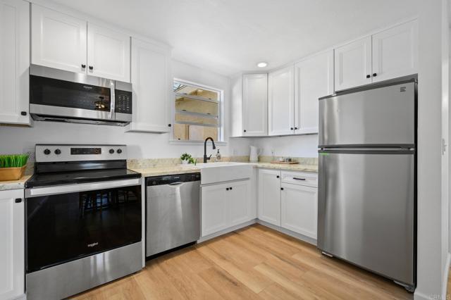 Detail Gallery Image 57 of 64 For 330 Skyline Dr, Vista,  CA 92084 - 5 Beds | 5 Baths