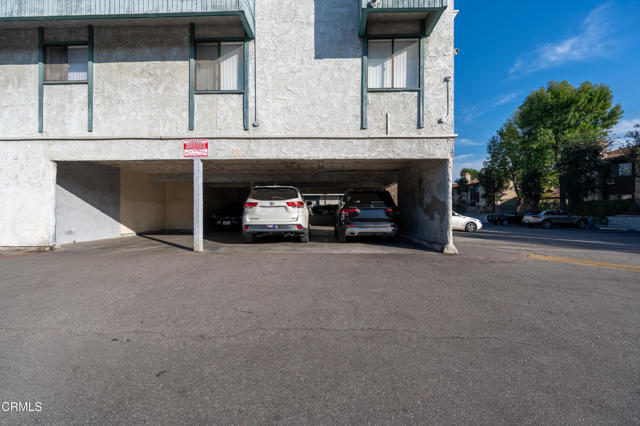 Detail Gallery Image 17 of 17 For 8801 Willis Ave #60,  Los Angeles,  CA 91402 - 3 Beds | 2 Baths