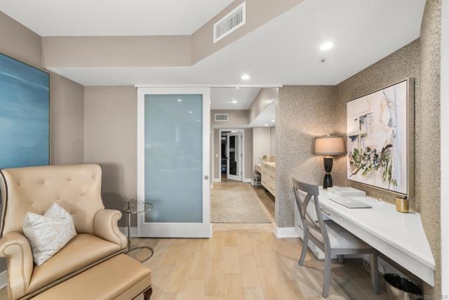 Image 16 of 28 For 1101 1st St  113