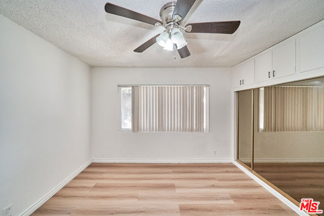 12129 Beverly Boulevard, Whittier CA: https://media.crmls.org/mediaz/4da2bc65-b4cc-4166-97a3-f1269b020bcc.jpg