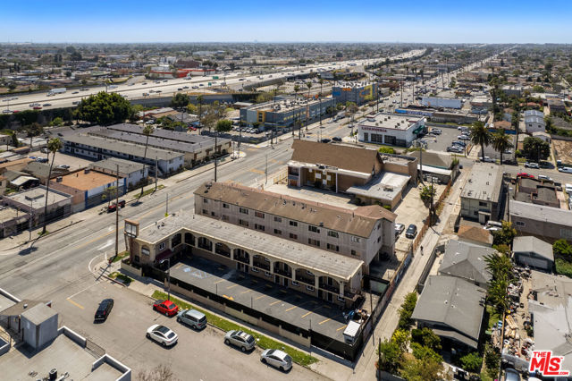 8307 S Figueroa Street, Los Angeles CA: https://media.crmls.org/mediaz/4da2dce2-a157-4986-abd6-e6a6139d46c5.jpg