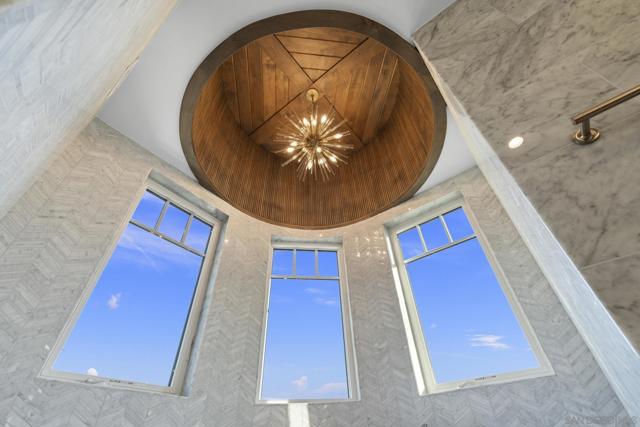 466 Westbourne, San Diego CA: https://media.crmls.org/mediaz/4da31582-a2a3-489a-9d01-089da4166a4d.jpg