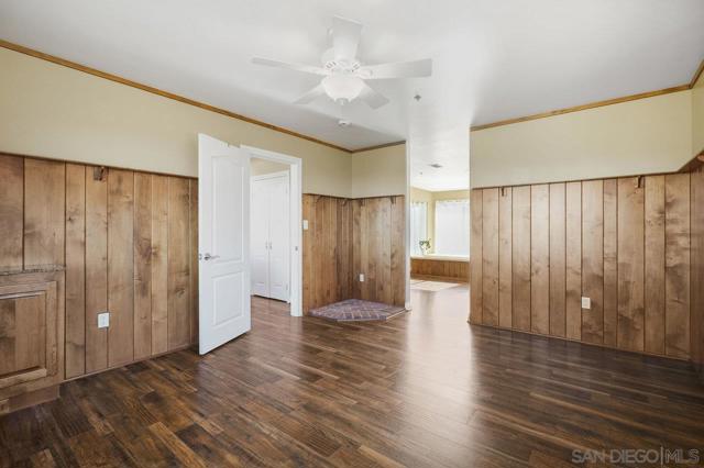 16690 Iron Springs Rd, Julian CA: https://media.crmls.org/mediaz/4da61cf8-25a5-4056-824e-5d56a25b3d70.jpg