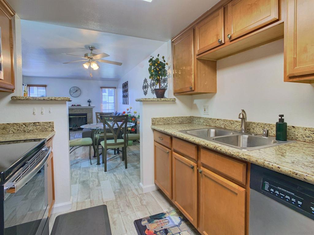 15024 Avenida Venusto - photo 6
