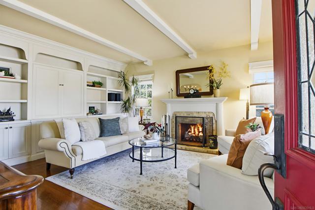 3039 Dumas Street, San Diego CA: https://media.crmls.org/mediaz/4da84a5b-09b8-463c-a8a5-bc7867ddad86.jpg