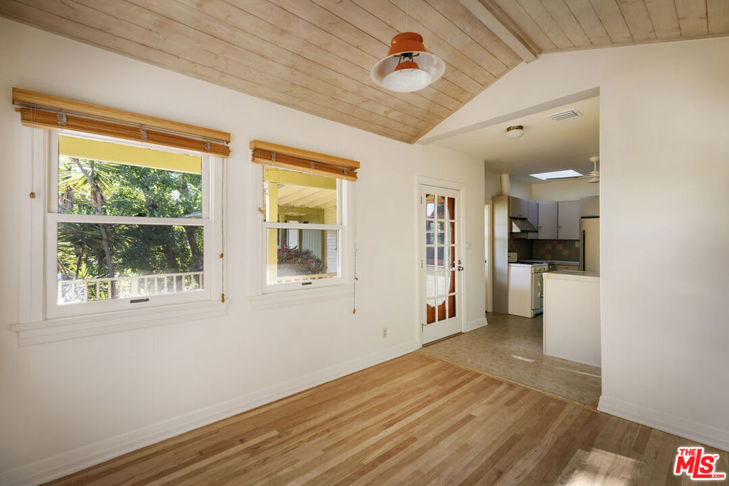 MLS #26856335 image #38