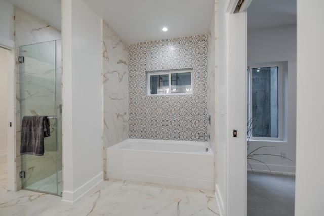 846 Portola Road, Portola Valley CA: https://media.crmls.org/mediaz/4dab2825-44e6-4544-b10a-e481ad68c948.jpg