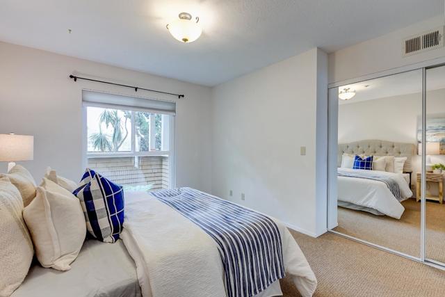 933 Shoreline Drive, Alameda CA: https://media.crmls.org/mediaz/4dab5366-6eb7-47af-a98f-781dbd12879e.jpg
