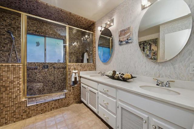 20510 Brookwood Lane, Saratoga CA: https://media.crmls.org/mediaz/4dadeb77-a14f-4bb0-a361-f5248cd754bc.jpg