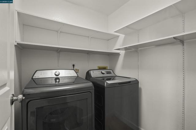 782 Ash Ct, Fairfield CA: https://media.crmls.org/mediaz/4dae97b5-e9ed-4291-8faf-d8086cf81d28.jpg