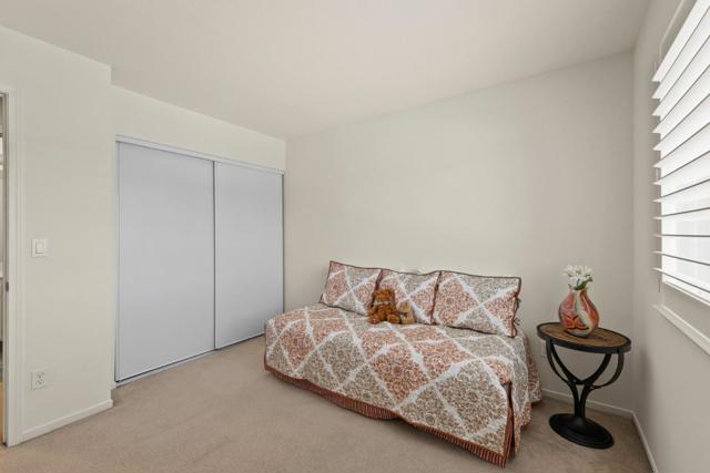 1660 Mimosa Street, Hollister CA: https://media.crmls.org/mediaz/4daeb3d6-8127-4181-bf38-e338a628703d.jpg