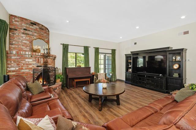 Detail Gallery Image 6 of 35 For 2625 27 Havencrest Dr, Fallbrook,  CA 92028 - 4 Beds | 3 Baths