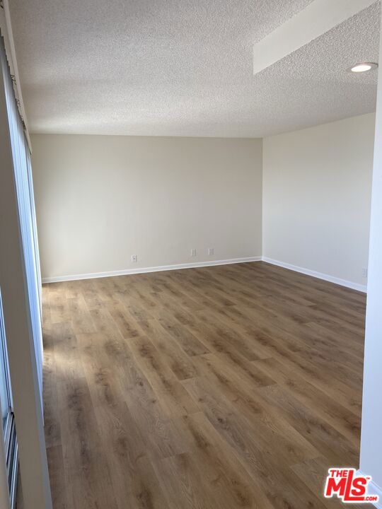 18002 Coastline Drive, Malibu CA: https://media.crmls.org/mediaz/4db0bbbf-6cfe-4688-b621-f35fcd55a3f2.jpg