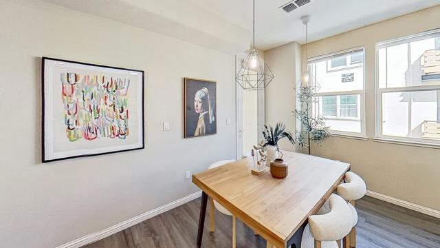 2086 Mahuron Circle, San Jose CA: https://media.crmls.org/mediaz/4db160a7-1a9c-4e0a-90eb-4d7058976e98.jpg