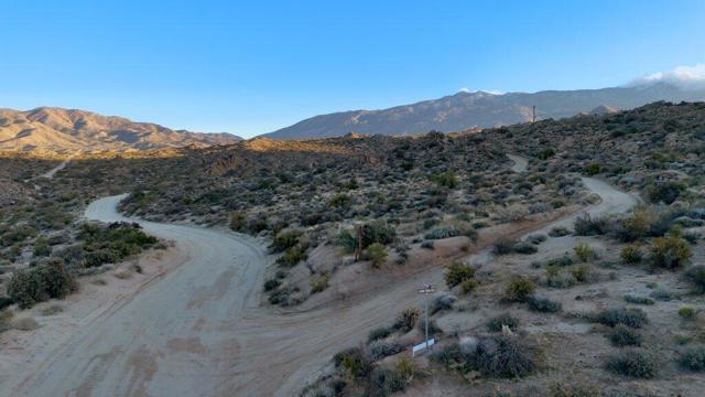 Image 36 of 80 For 57795 Big Horn Drive