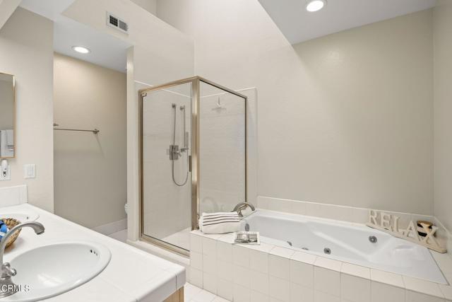 Detail Gallery Image 28 of 44 For 260 Camino Toluca, Camarillo,  CA 93010 - 3 Beds | 2 Baths